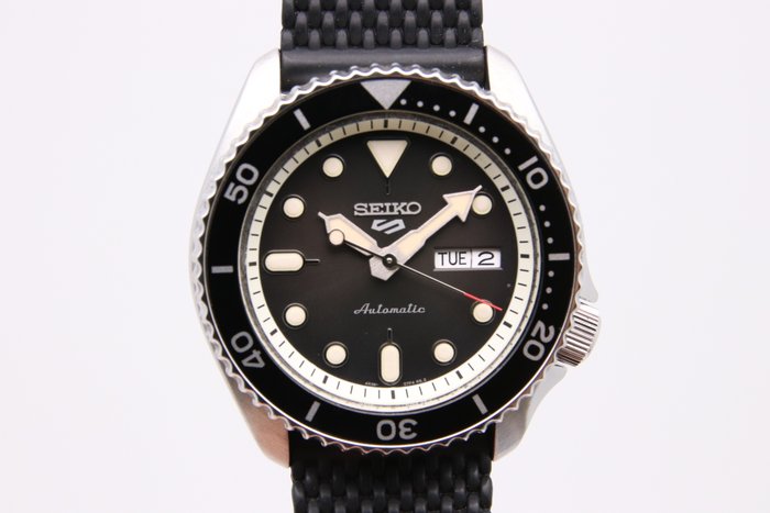 Seiko - Seiko 5 - Ingen mindstepris - SRPD95K2 | 4R36-07G0 - Mænd - 2011-nu