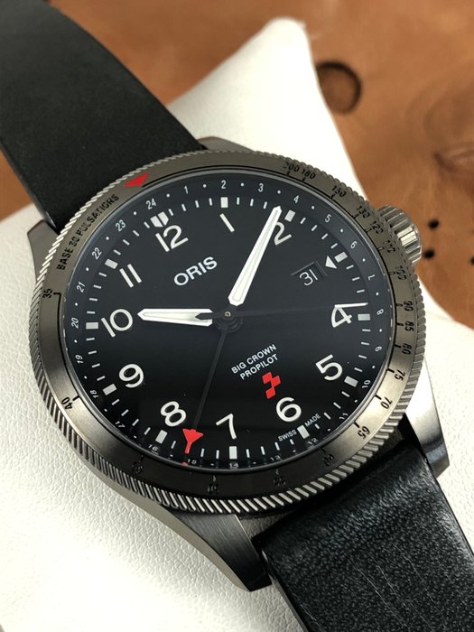 Oris - Big Crown ProPilot Okavango Air Rescue Limited Edition GMT - 01 798 7773 4284-HB-ZQL-Set - Mænd - 2011-nu