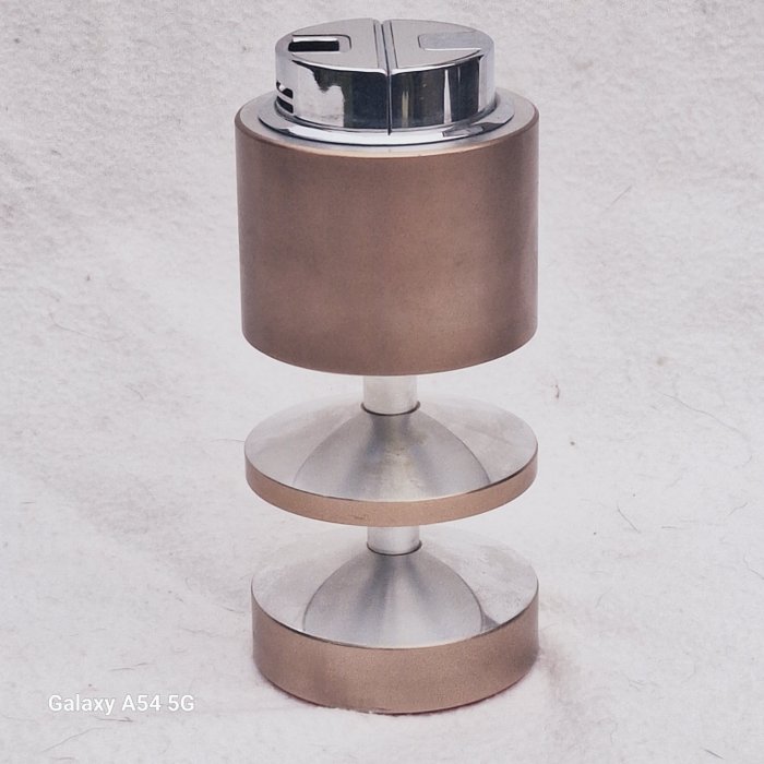 Sarome - Space-age design aansteker - Lighter - Metal