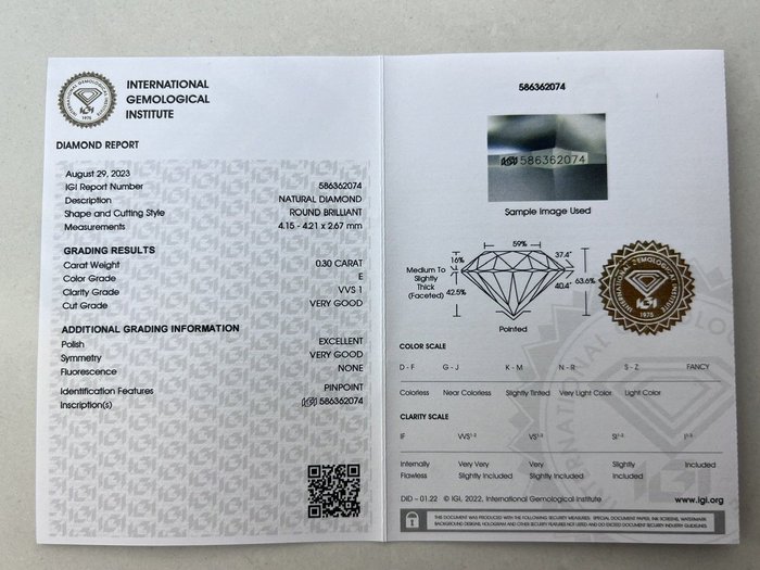 1 pcs Diamant  (Natur)  - 030 ct - Rund - E - VVS1 - International Gemological Institute (IGI)