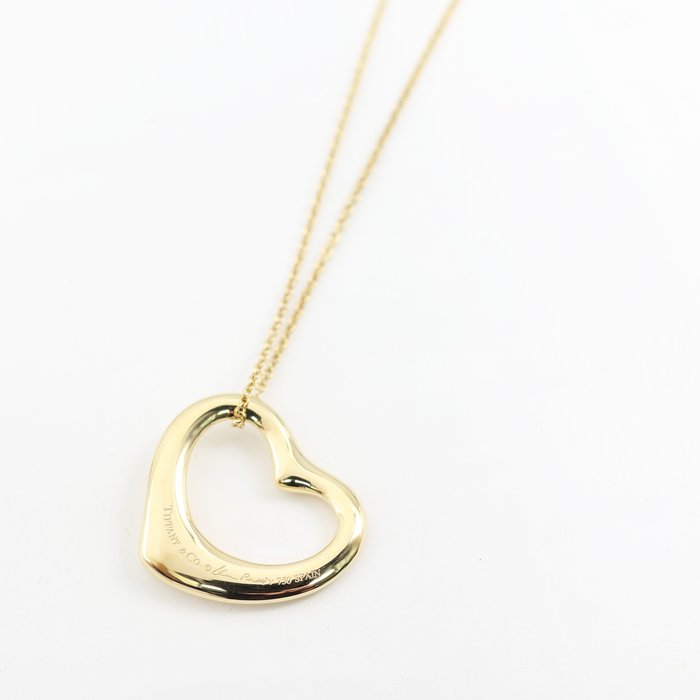 Tiffany  Co. - Halskæde med vedhæng - Elsa Peretti Big Open Heart Pendant - 18 kraat Gulguld