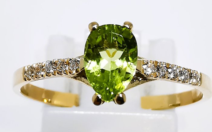 Ingen mindstepris - Ring - 14 karat Gulguld Peridot