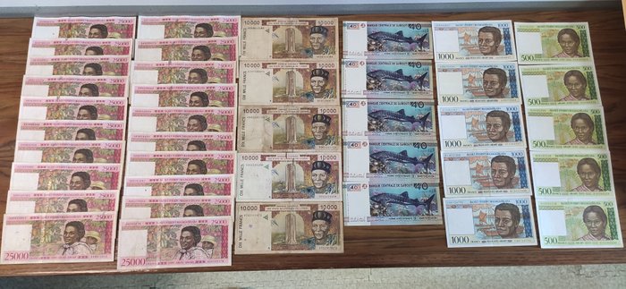 Verden. - 40 banknotes - many duplicates - various dates  (Ingen mindstepris)