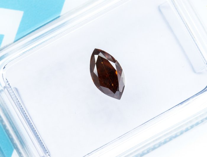 Ingen mindstepris - 1 pcs Diamant  (Naturfarvet)  - 0.63 ct - Marquise - Fancy dark Rosa Brun - SI2 - International Gemological Institute (IGI)