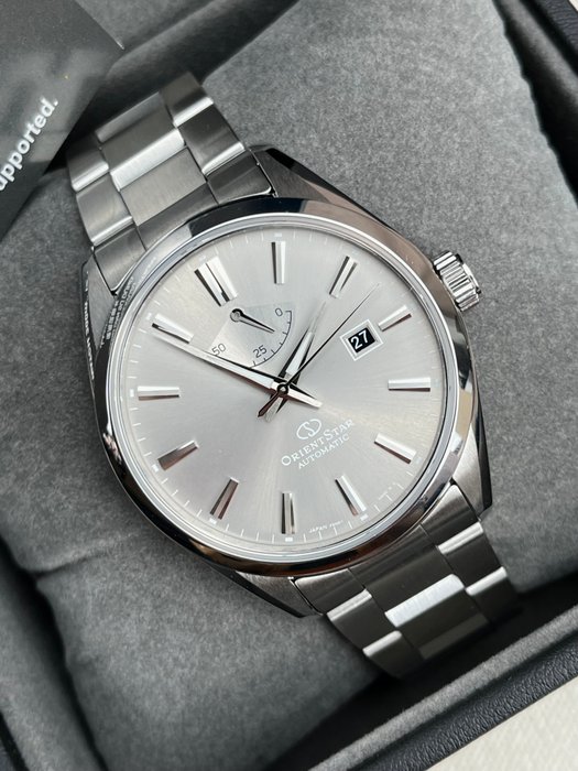 Orient Star - Contemporary Power-reserve Automatic Date - Ingen mindstepris - RE-AU0404N00B - Mænd - 2011-nu