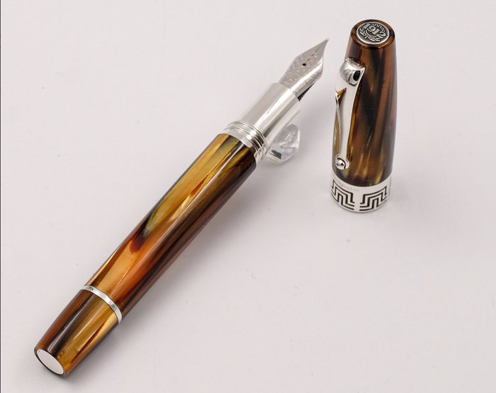 Montegrappa - Extra 1930 - Turtle Brown - 18K-Gold Nib (ISEXT3CW) - Fyldepen