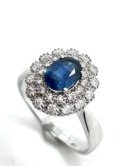 Ingen mindstepris - Ring - 18 kraat Hvidguld -  0.60ct. tw. Safir - Diamant