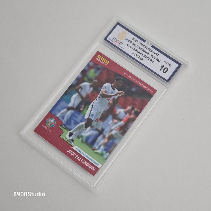 2021 - Panini - Instant UEFA Euro - Jude Bellingham - #005 - Young Star Breaks Record 1/4889 - 1 Graded card - MGC 10