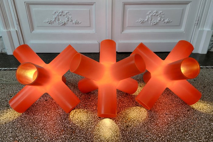 Dark - Jan Melis en Ben Oostrum - Lampe - Krydslys - Hængelamper - (3x) Crosslight Orange