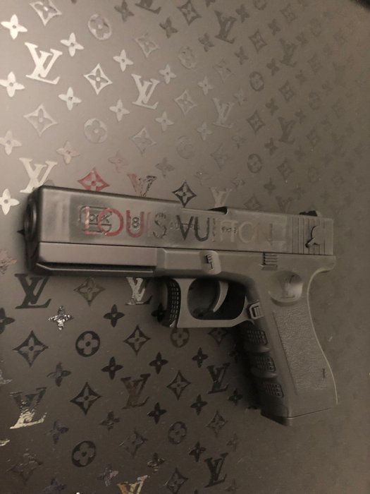 GF Exclusives - Louis Vuitton x Gun 3D Wall Art