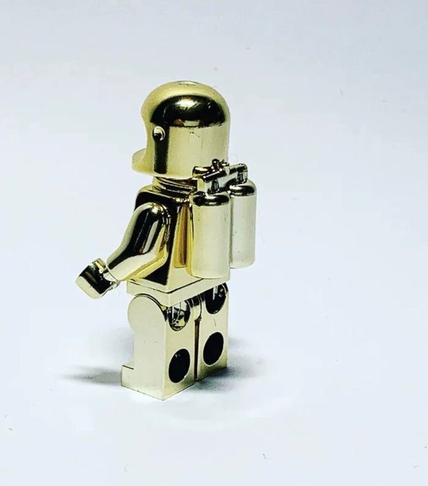 Figur - Lego Chrome Gold Plated Classic Space Astronaut - Plast