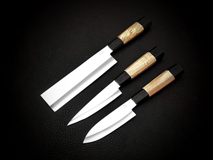 Køkkenkniv - Chef's knife -  Japansk stil - Stål, Træ - Portugal - Knivsæt i rustfrit stål