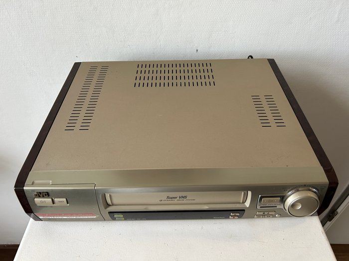 JVC HR-S8500E Super VHS Videorecorder Hjemmefilm