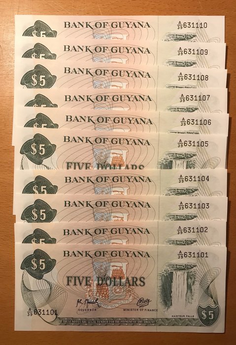 Guyana. - 10 x 5, 10 x 10, 10 x 20, 10 x 20 Dollars - various dates - (40 banknotes) - Pick  22f, 23f, 30f, 30b1  (Ingen mindstepris)