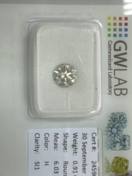 Ingen mindstepris - 1 pcs Diamant  (Natur)  - 0.91 ct - Rund - H - SI1 - Gemewizard Gemological Laboratory (GWLab)