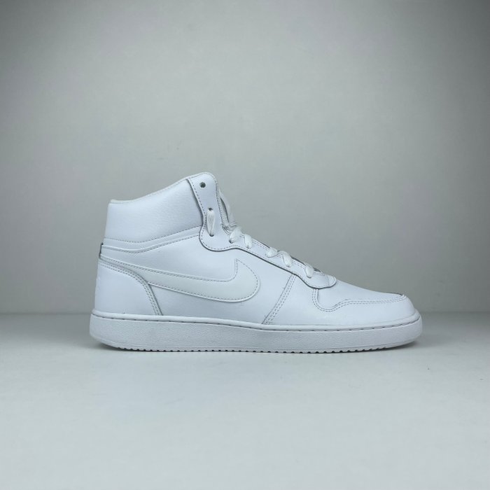 Nike - Sneakers - Størelse: Shoes / EU 44.5