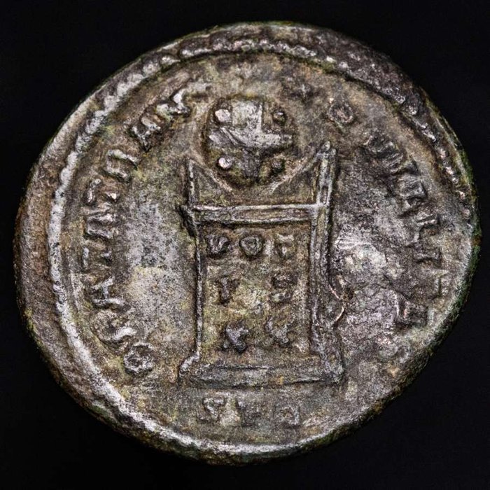 Romarriket. Crispus (AD 317-326). Follis Trier mint. BEATA TRAQNUILLITAS. STR  (Ingen mindstepris)