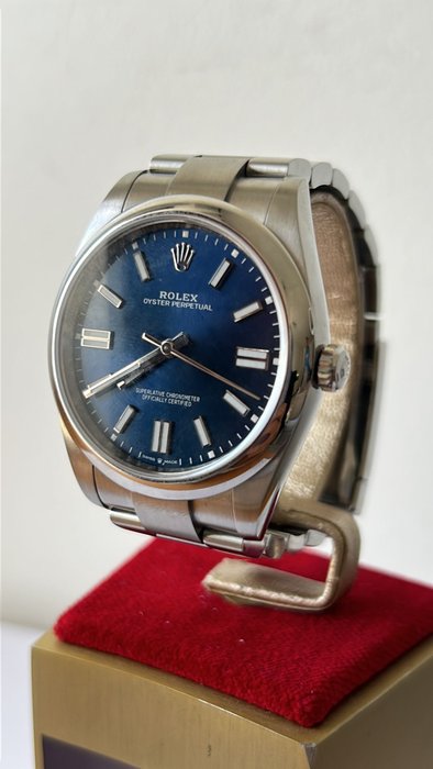 Rolex - Oyster Perpetual - 124300 - Mænd - 2011-nu