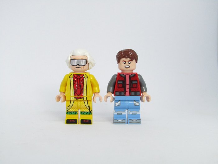 Lego - Back to the future - Marty McFly  Doc Brown minifigure lot NEW from set 10300 never assembled