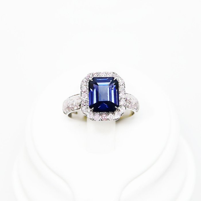 Ingen mindstepris - Ring - 14 karat Hvidguld -  3.59ct. tw. Spinel - Diamant - IGI 2,90 ct farveskift