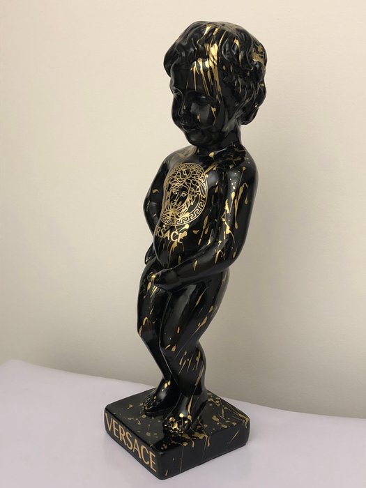 GF Exclusives - Versace x Peeing Boy Sculpture