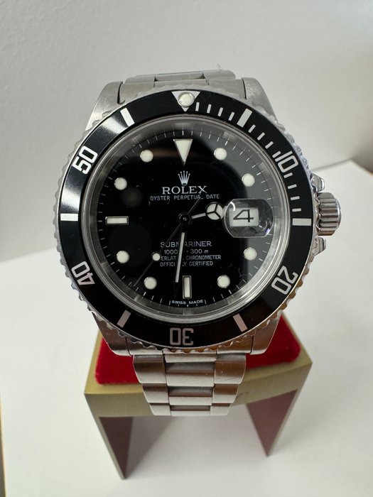 Rolex - Submariner - 16610 - Unisex - 2000-2010