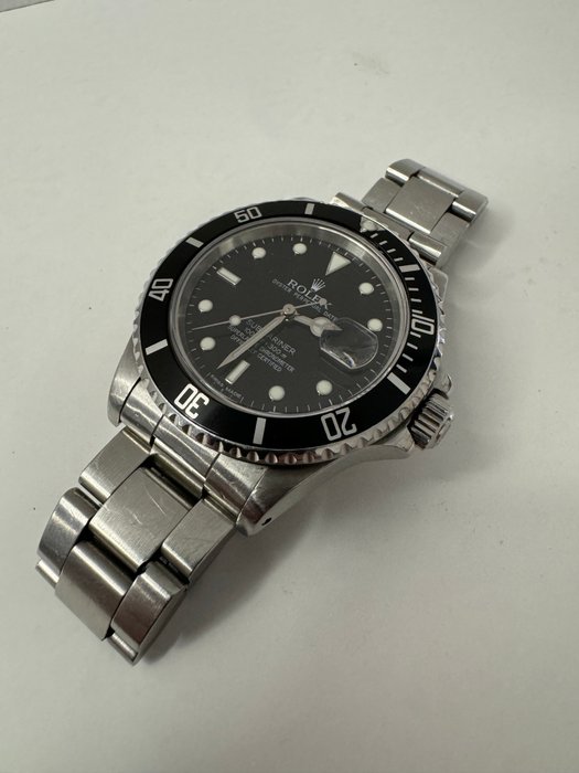 Rolex - Submariner - 16610 - Unisex - 2000-2010