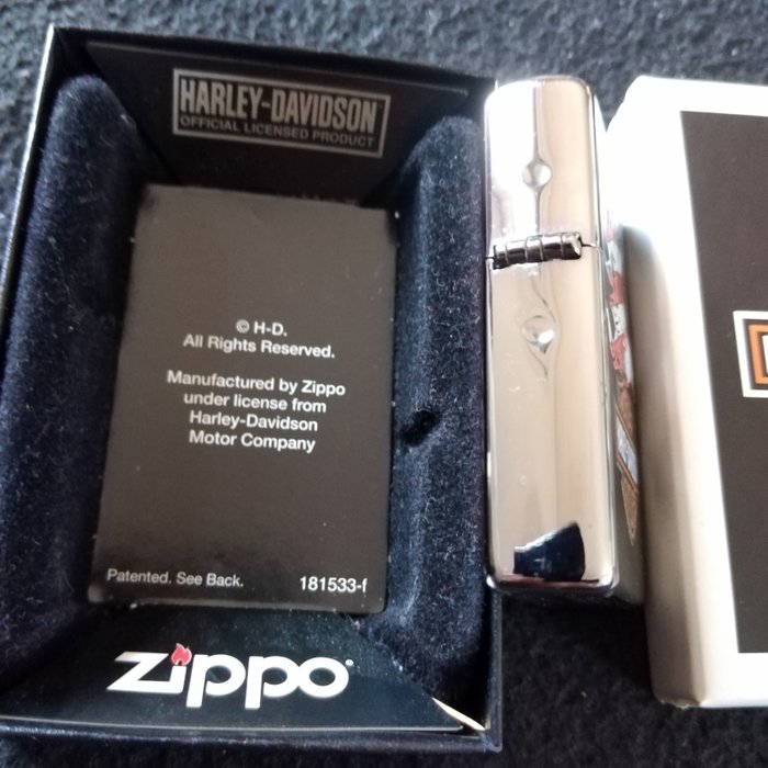 Zippo - Harley Davidson "Eagle Banner", unopened strip - high polished chrome case - new - Lommelighter - Stål (rustfrit)