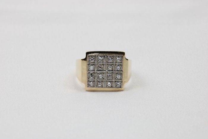 Ring - 14 karat Gulguld -  0.80ct. tw. Diamant (Natur)