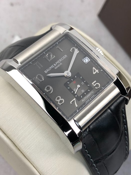 Baume  Mercier - Hampton Small Second XL Automatic - M0A10027 - Mænd - 2011-nu