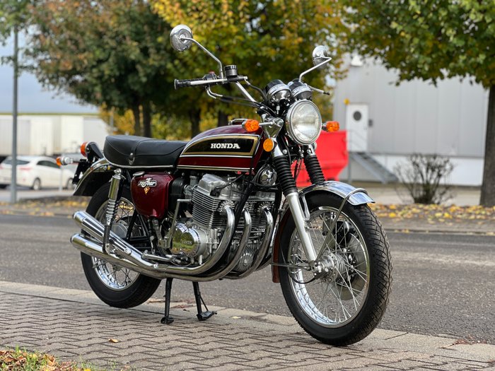 Honda - CB 750 Four K6 - 1977