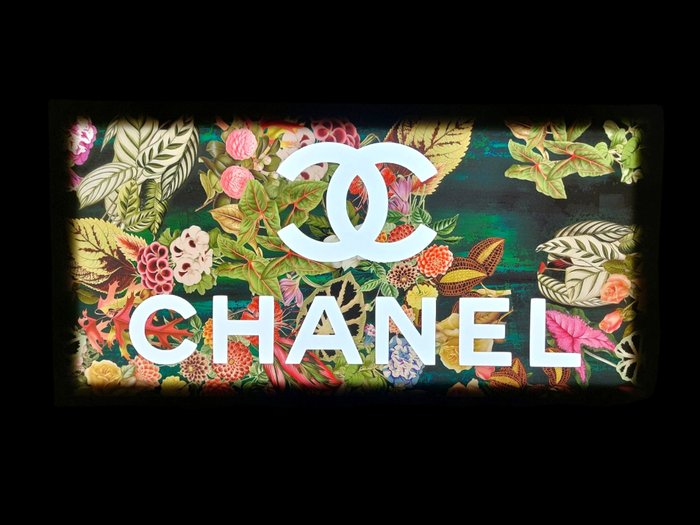 Chanel - Lysskilt - Chanel oplyst reklameskilt - Metal, plast