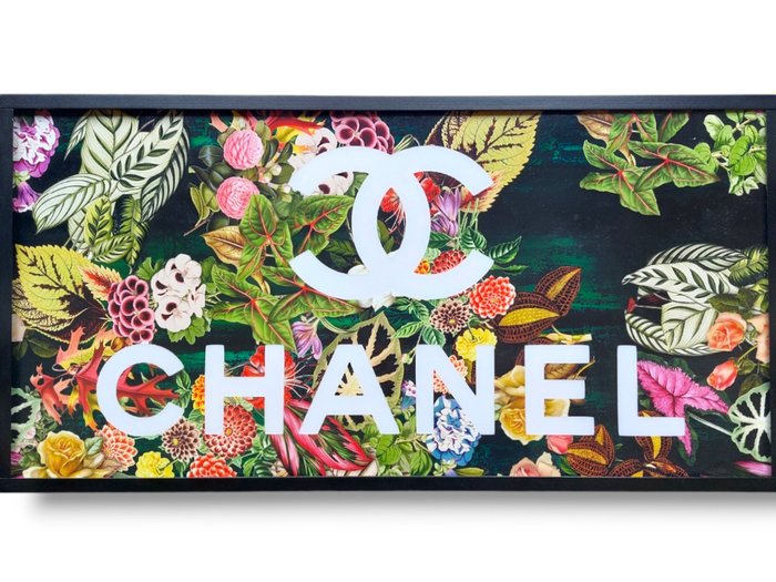 Chanel - Lysskilt - Chanel oplyst reklameskilt - Metal, plast