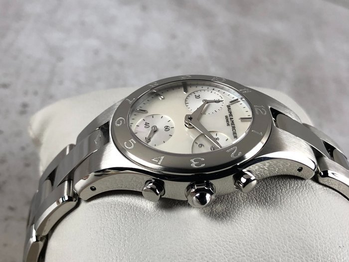 Baume  Mercier - Linea Date Chronograph - M0A10012 - Kvinder - 2011-nu