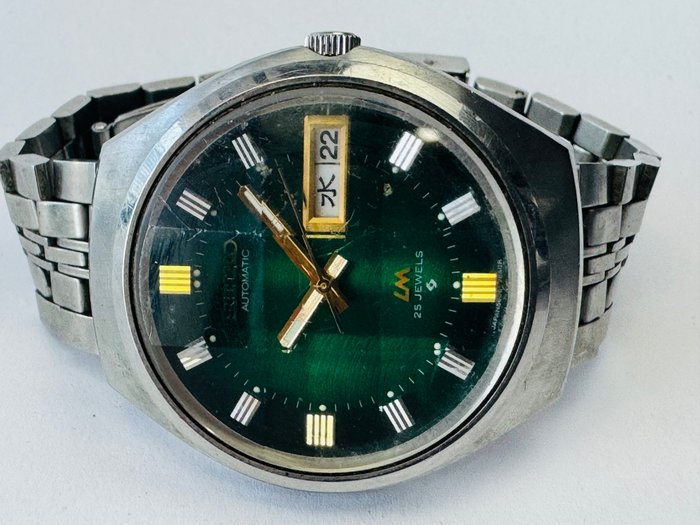 Seiko - Lordmatic - Ingen mindstepris - 5606-7300 - Mænd - 1970-1979