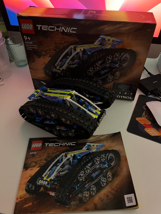 Lego - Technic - 42140 - App-Controlled Transformation Vehicle - 2020+