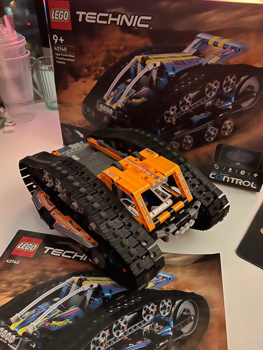 Lego - Technic - 42140 - App-Controlled Transformation Vehicle - 2020+