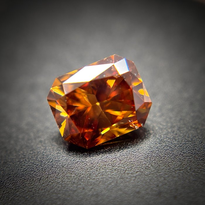 1 pcs Diamant  (Naturfarvet)  - 0.43 ct - Radiant - Fancy deep Brunlig, Gullig Orange - SI2 - Antwerp Laboratory for Gemstone Testing (ALGT)