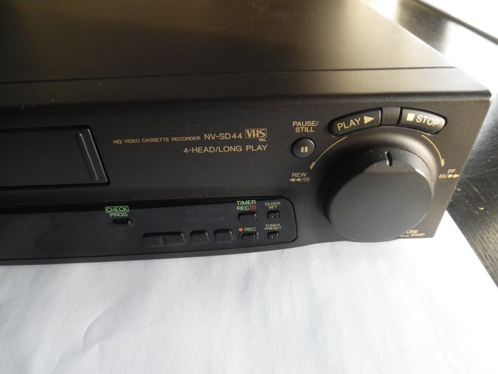 Panasonic NV-SD44 VHS recorder