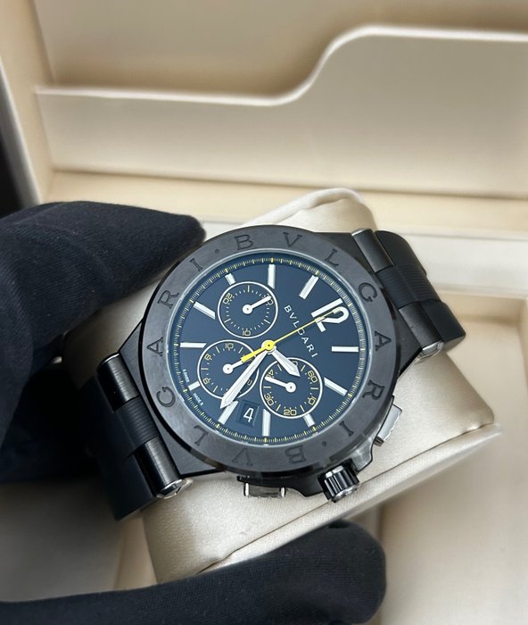 Bvlgari - Bvlgari Diagono Ultranero Chronograph - DG42BSCCH - Mænd - 2011-nu