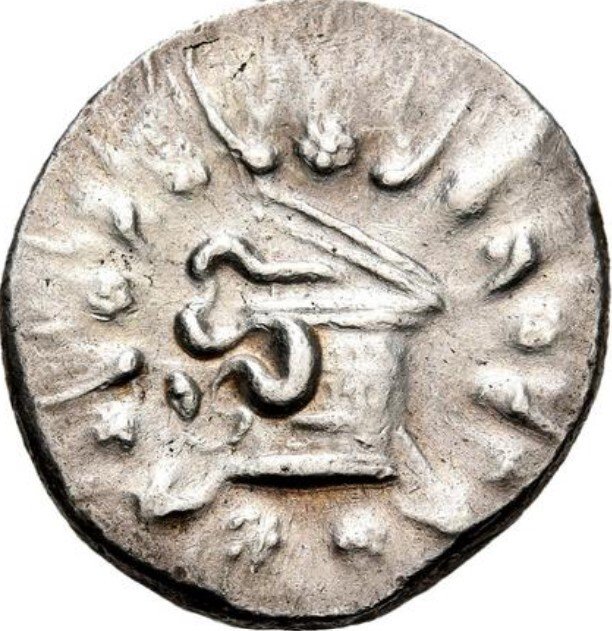 Lydien, Tralleis. Tetradrachm XF / ASIA MINOR, LYDIA, TRALLES Ptol - magistrate. / Ca. 166-167 BC