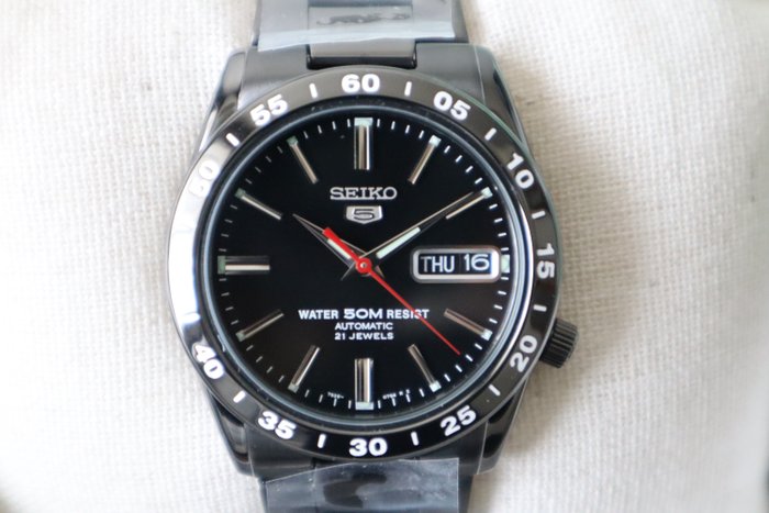 Seiko - Seiko 5 - Ingen mindstepris - Mænd - 2011-nu