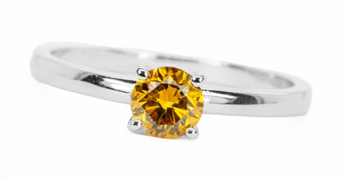 Ring - 18 kraat Hvidguld -  0.53ct. tw. Diamant (Natur)