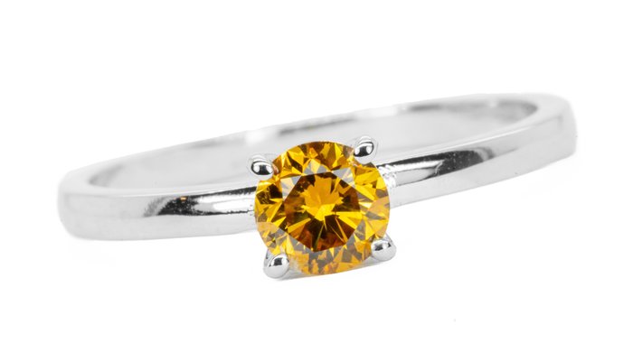 Ring - 18 kraat Hvidguld -  0.53ct. tw. Diamant (Natur)