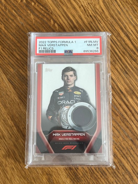 2022 - Topps - Formula 1 - Max Verstappen - #F1RLMV F1 Relics - 1 Graded card - PSA 8