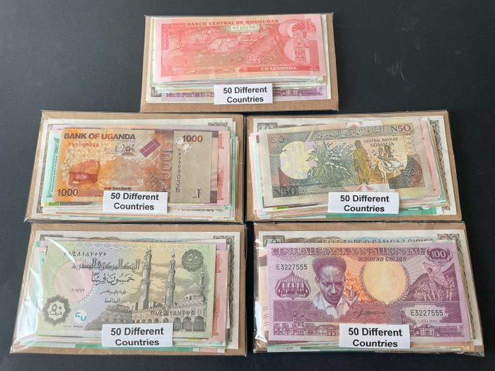 Verden. - 5 x 50 Different banknotes - 50 Different Countries (250 banknotes)  (Ingen mindstepris)