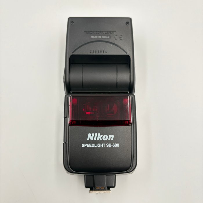 Nikon Speedlight SB-600 Shoe Mount Flash Blitz