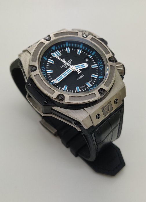 Hublot - Caribbean Limited Edition King Power Oceanographic 4000 - 731.NX.1190.RX - Mænd - 2011-nu