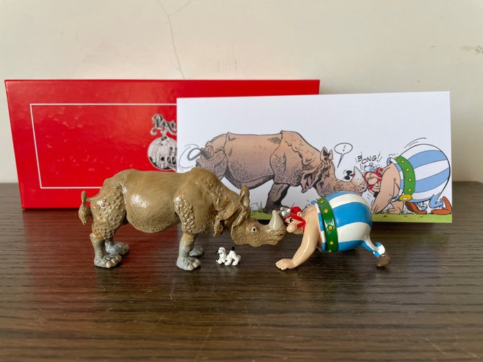 Asterix - 1 Figure - Pixi - Obélix nez à nez avec le rhinocéros - 2021