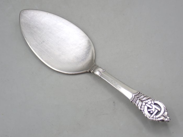 Georg Jensen - Kage serveringsbestik - .830 sølv - 1926